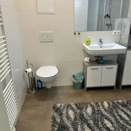 Tor Zur Weinstrasse, Smart & Einfach Apartmán *
