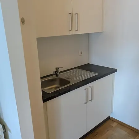 Tor Zur Weinstrasse, Smart & Einfach * Лейбниц